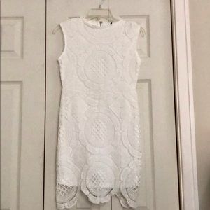 *NWT* Beautiful white lacy dress